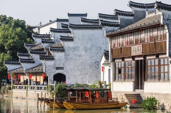 【十佳风采】杨磊：行走在电子数据海洋里的一叶书舟